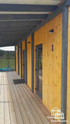 Naturlig Träförlängning av Hus med Täckt Terrass